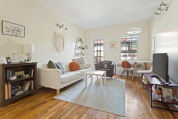 Rented by Corcoran | media 7