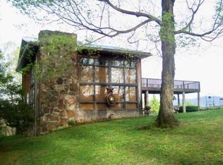 2411 Snowflake Rd, Gate City, VA 24251