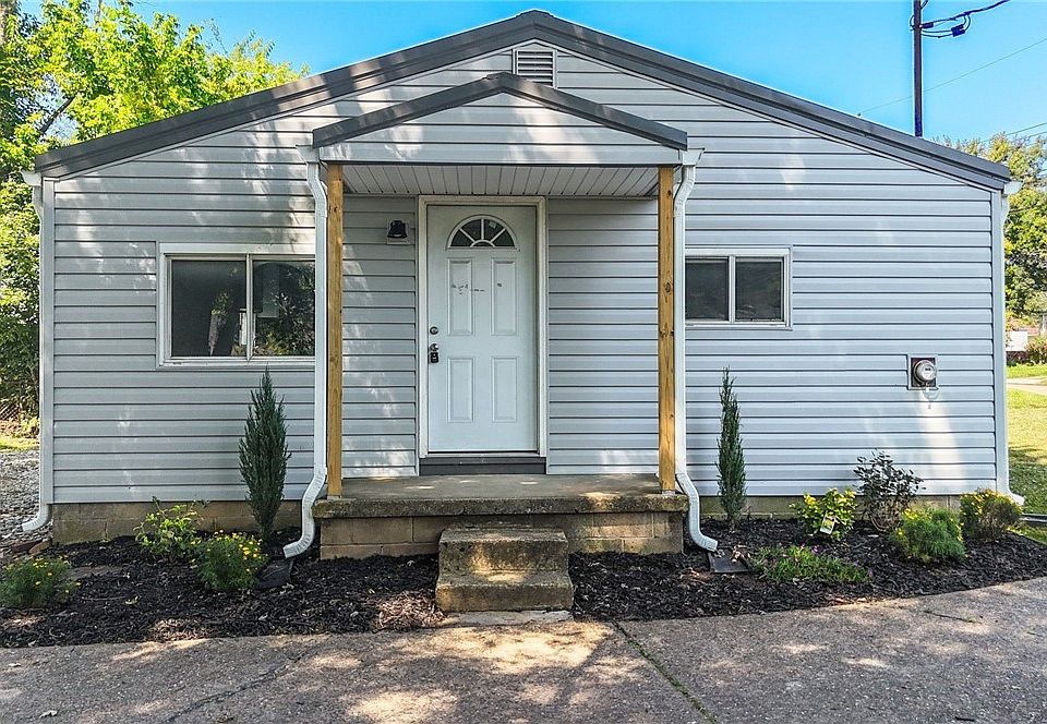 1st image of 2111A Stella Ct