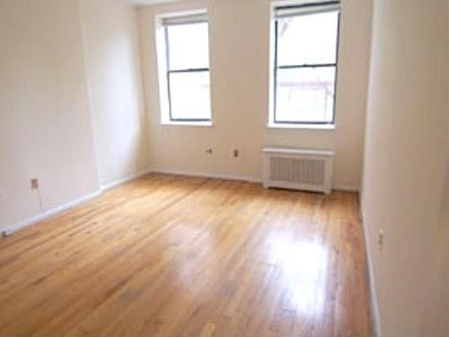 2nd image of 29 Cornelia St APT 14