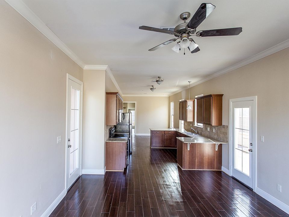 Living room/Kitchen/Dinning room