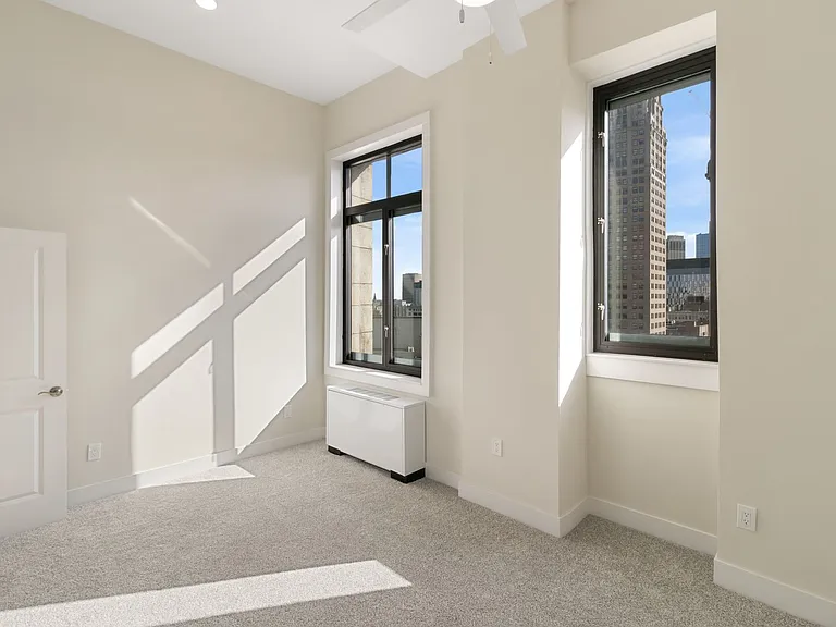 Fyfe Apartments — Photo 46