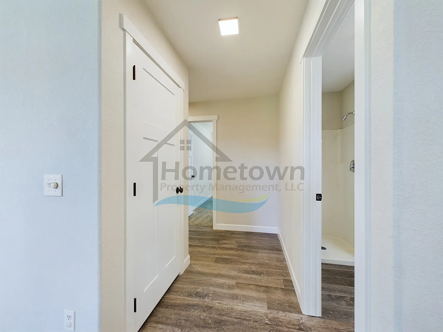 4 bed, 2080 sqft, $2,900 — Photo 4