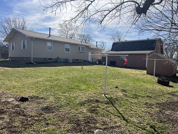 5th image of 505 N Maple St