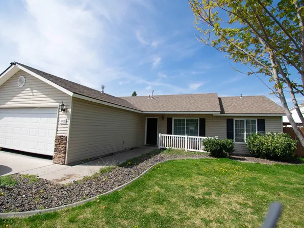 4012 Fernwood Ln, Pasco, WA 99301