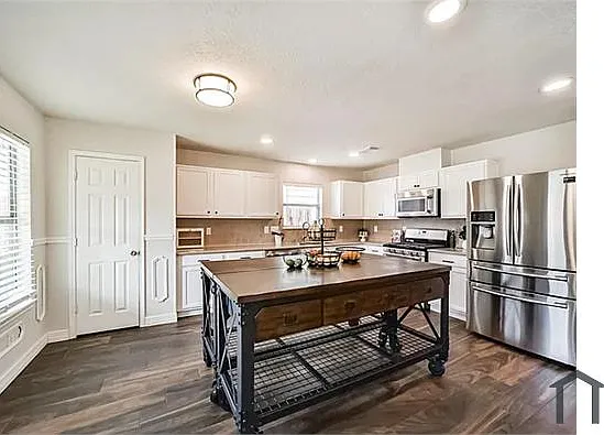 18311 Rexine Ln — Photo 6