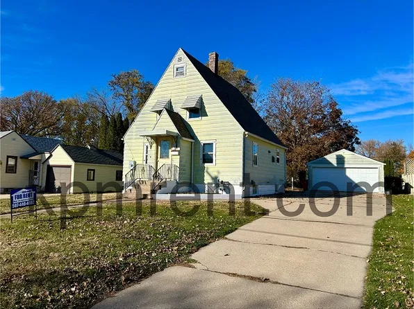 2113 E Oakland Ave, Austin, MN 55912