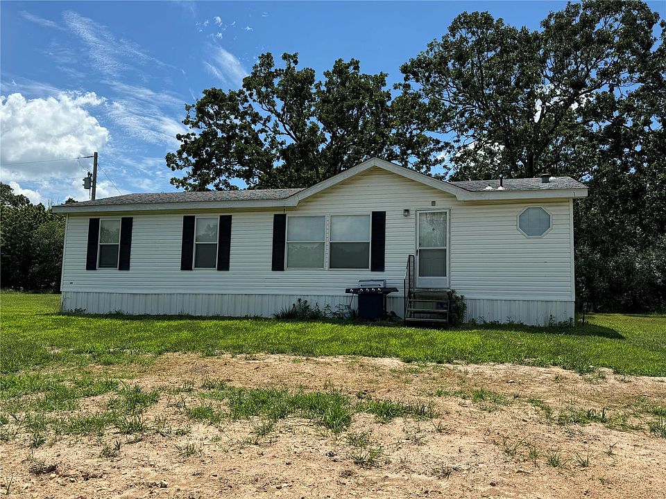 1st image of 420 County Road 3200