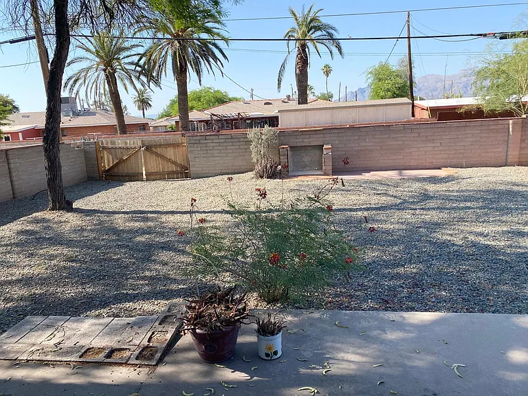 851 E Alturas St — Photo 16