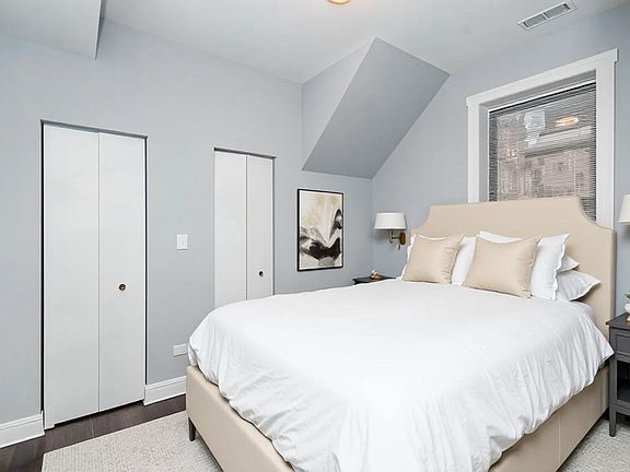 4th image of 2225 W Rice St #1F