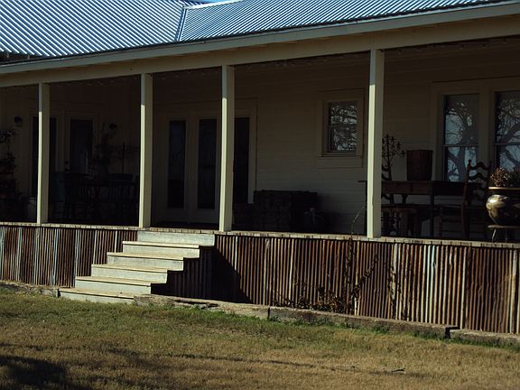 3rd image of 5712 County Road 232