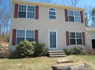 4 Anne Cir, Sterling, CT 06377