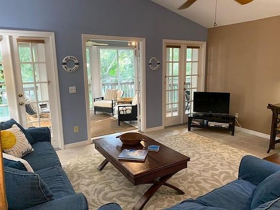 5th image of 1175 Winding Oaks Cir E APT 207