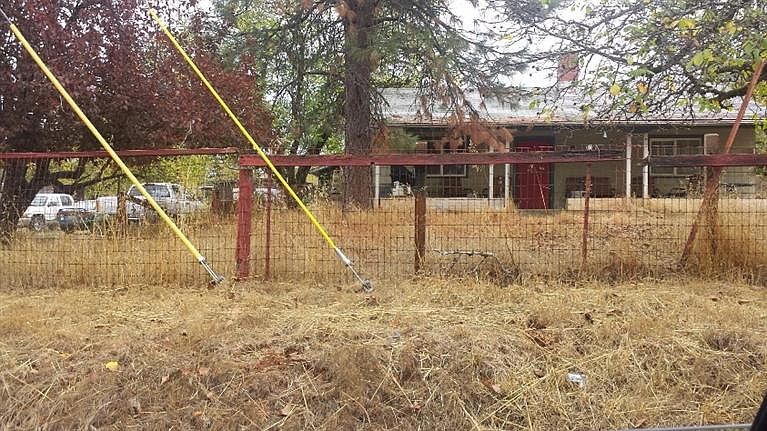 2nd image of 3201 Cloverlawn Dr