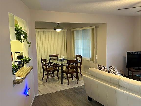 5th image of 209 Matisse Cir N