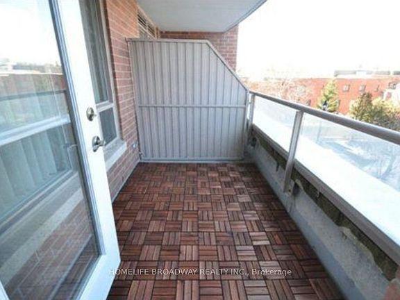 2nd image of 2 Clairtrell Rd #315