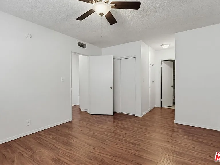 515 N Alfred St #204 — Photo 17