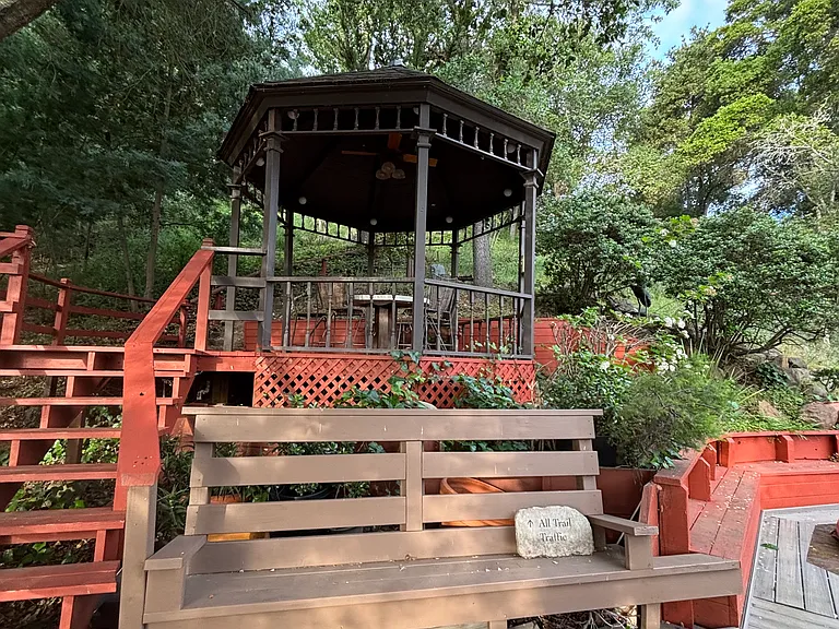 Peach Hill Rd — Photo 12