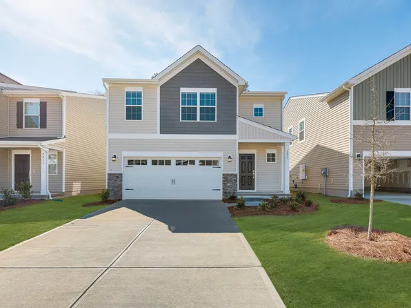 2077 Rexford Ct, Camden, SC 29020