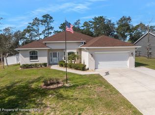 8141 Nittany Rd, Weeki Wachee, FL 34613
