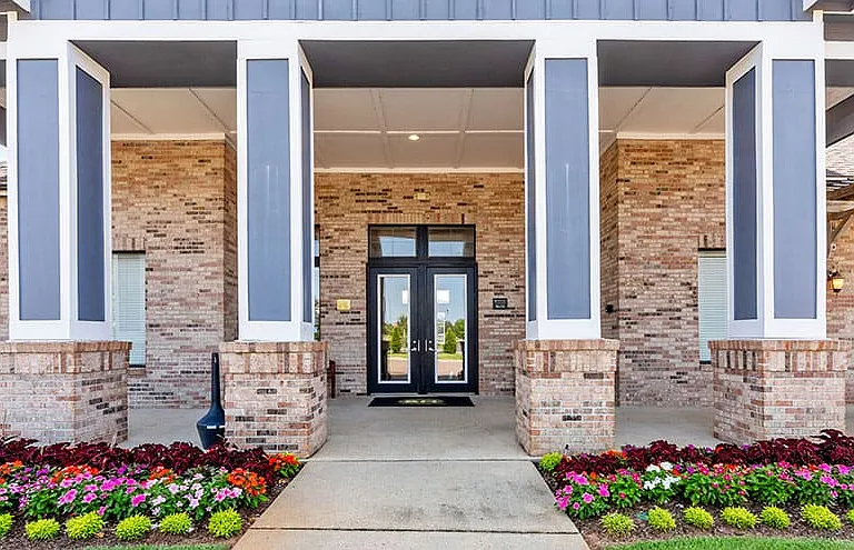 The Arlington at Eastern Shore Centre Apartments — Photo 52