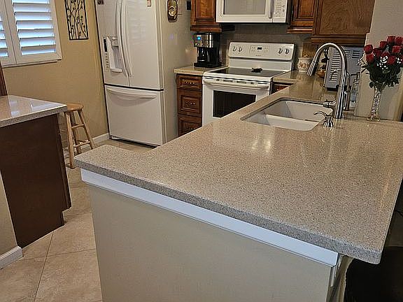 3rd image of 2620 NE 1st Ct #1040