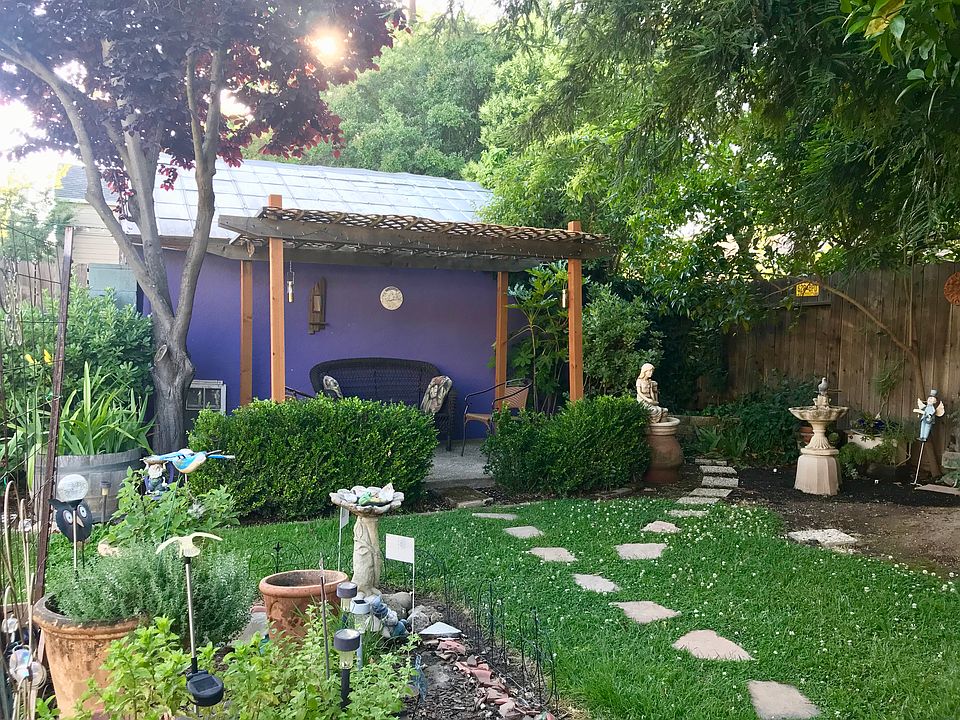 2nd image of 4931 8th Ave