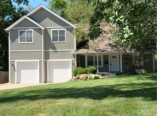 7612 Eby Ave, Overland Park, KS 66204
