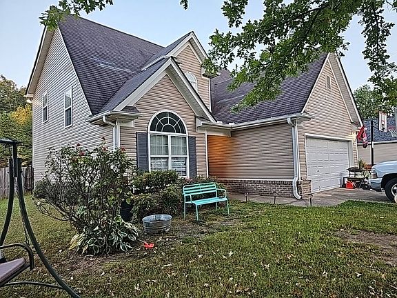 2nd image of 128 Nashport Ln