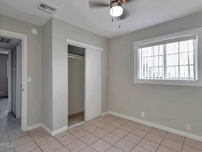 5206 W Ocotillo Rd #A — Photo 8