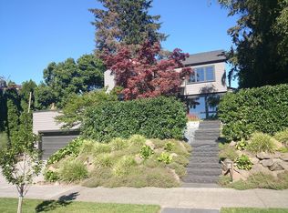 3916 NE Surber Dr, Seattle, WA 98105