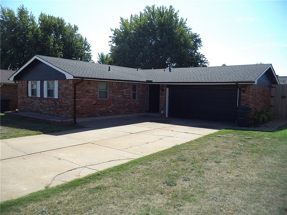 1st image of 4510 SE 37th St