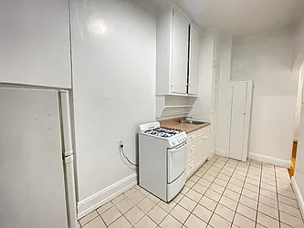 Rented by Best Apartments North Inc