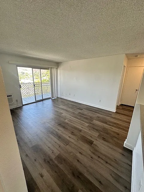 2b2b-Living Room