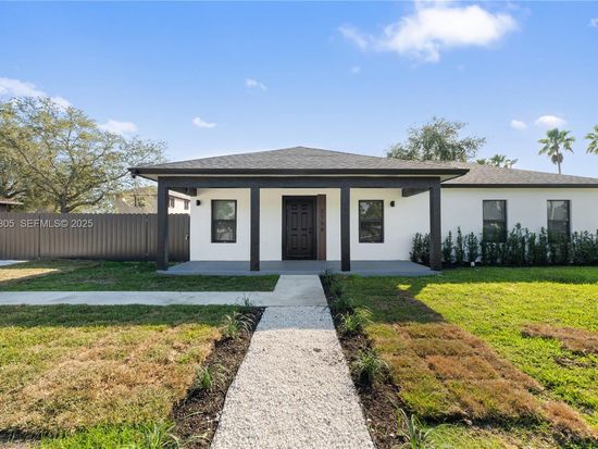 2158 NW 69th St, Miami, FL 33147
