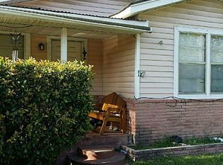 1209 Finch St, Houston, TX 77009