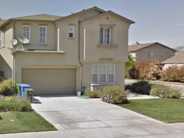 220 Tuscany Ave, Greenfield, CA 93927