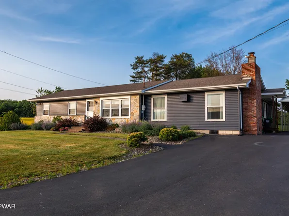 2116 Easton Tpke, Lake Ariel, PA 18436