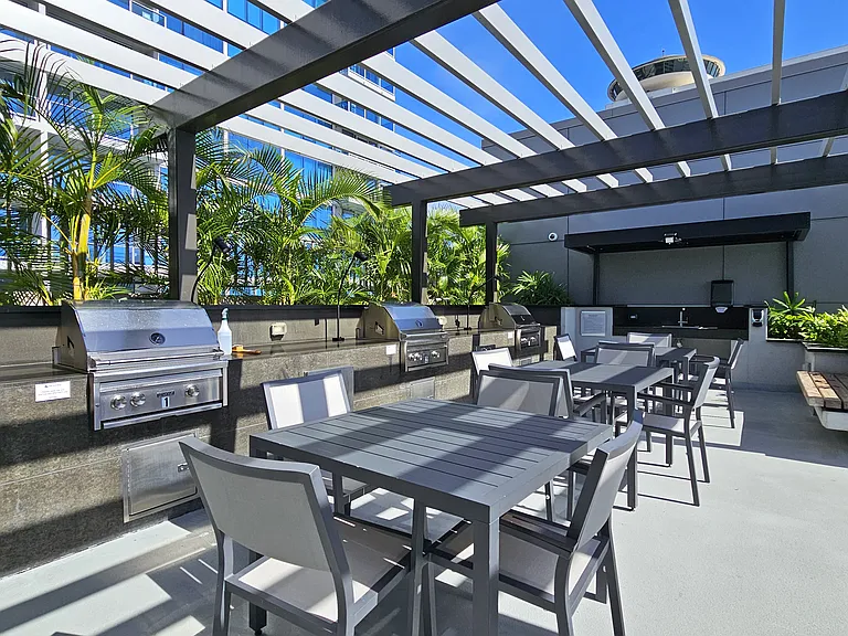 1391 Kapiolani Blvd #2901 — Photo 14