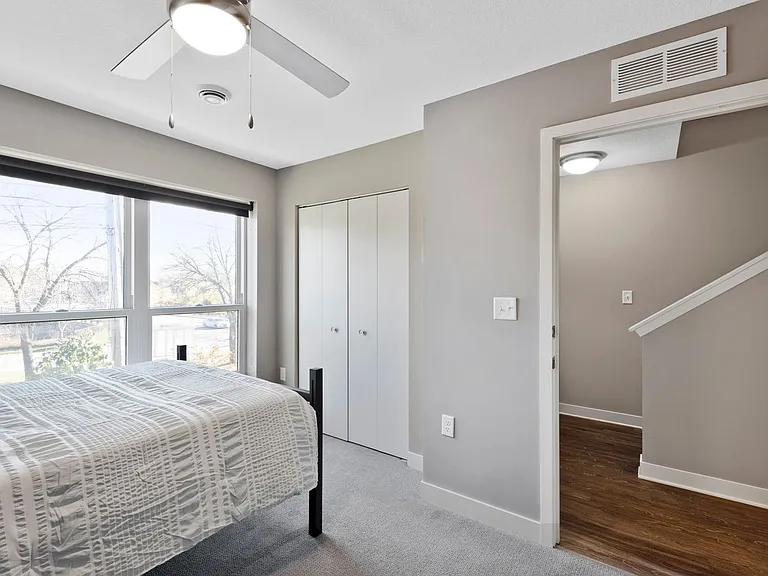 Spectrum Apartments & Townhomes — Photo 114
