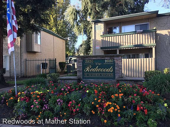 2nd image of 2820 La Loma Dr APT 26