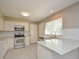 2715 Quarry Hill Rd, Sugar Land, TX 77478