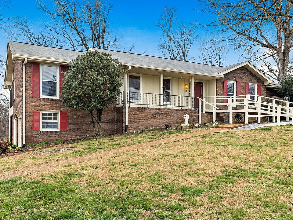 1126 Sunset Dr, Gallatin, TN 37066 | MLS #2616387 | Zillow