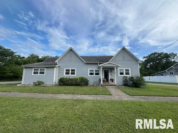 303 Elles Ave, Carterville, IL 62918