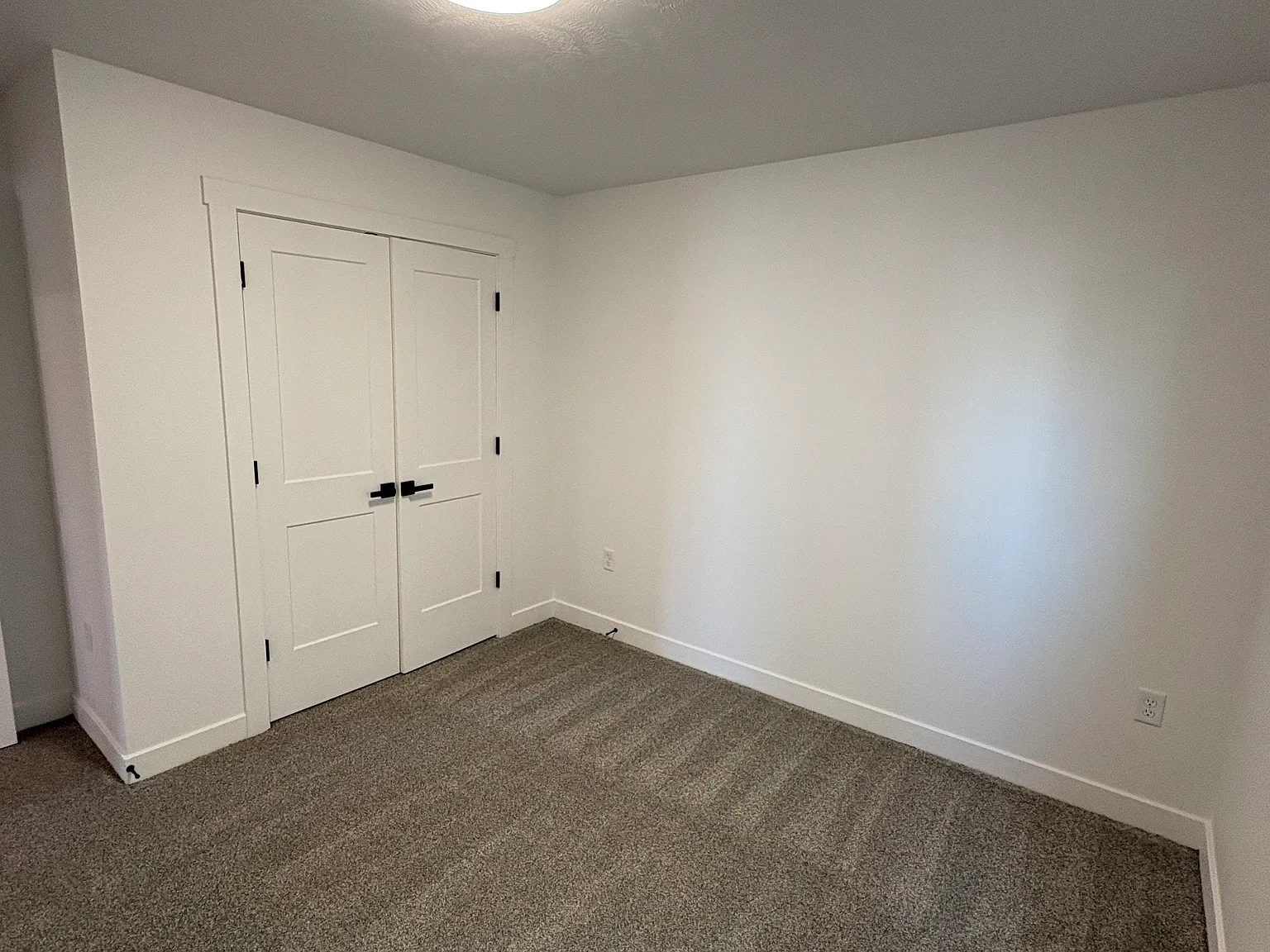 2 bed, 953 sqft, $1,300 — Photo 4