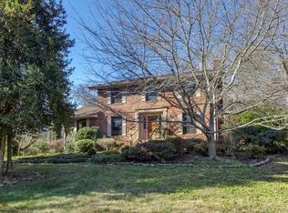 608 Hillandale Dr, Athens, TN 37303