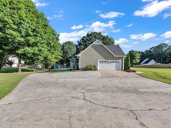 2nd image of 8700 Timber Ln