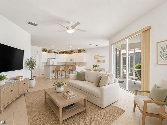 3rd image of 9346 Spanish Moss Way