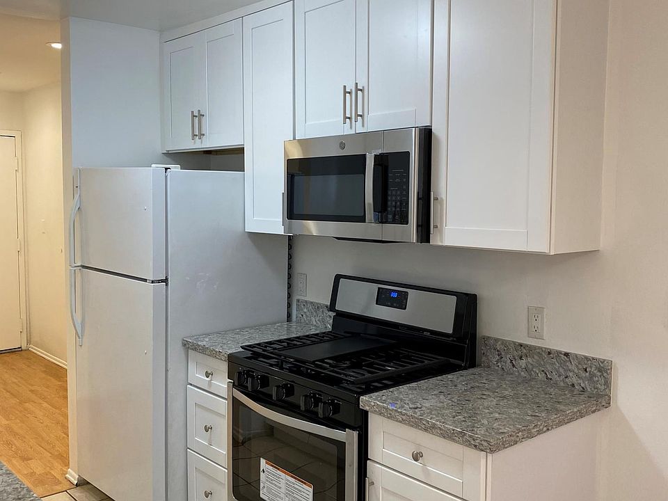 1st image of 5246 Agnes Ave APT 103