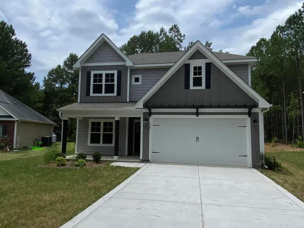 824 Blue Bird Drive, Vass, NC 28394